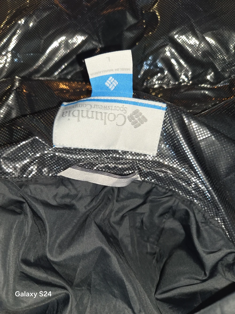 Columbia Black Puffy Hooded Down Jacket - Picture 5 of 6